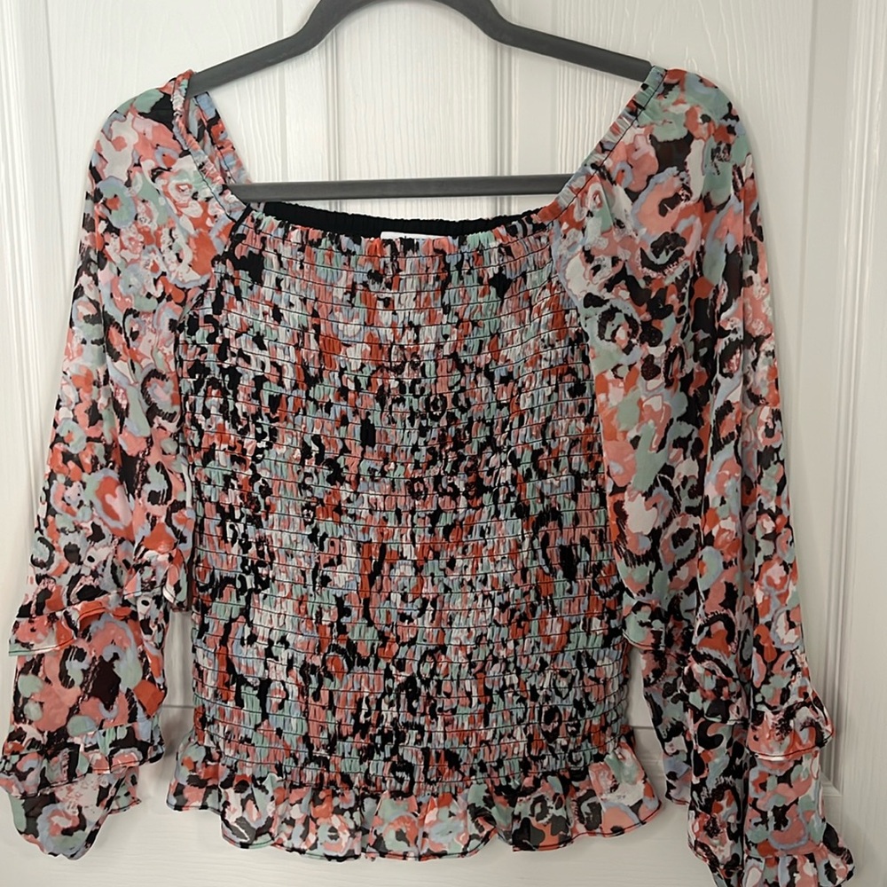 Bar III Crop Top Women’s Size Small Floral Chiffon Smocked Off The Shoulder